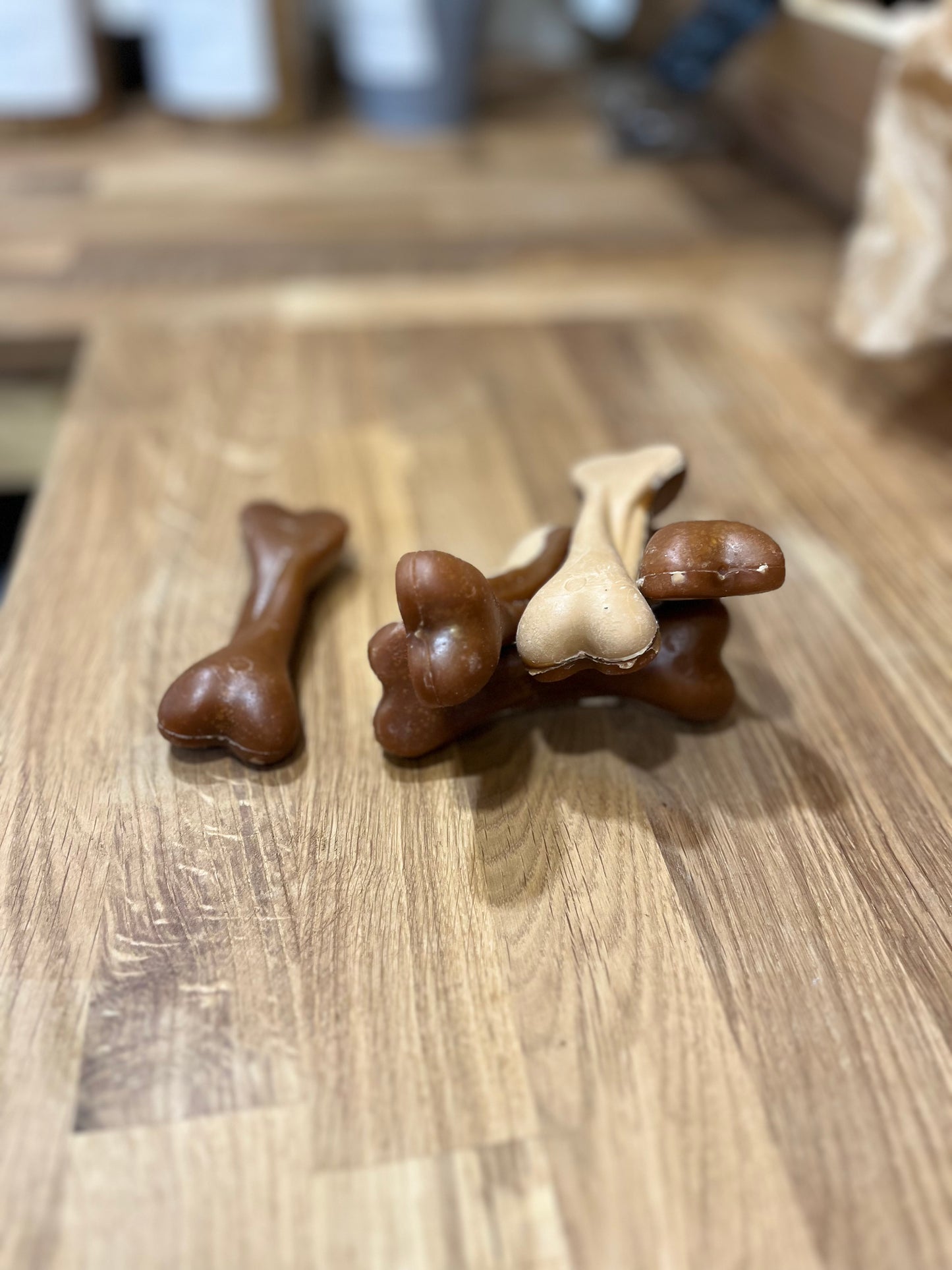 Veggie Peanut Bones